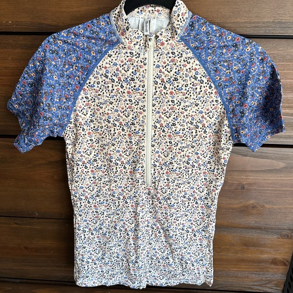Madewell Other - Madewell Blue and Cream Floral Swim Top
